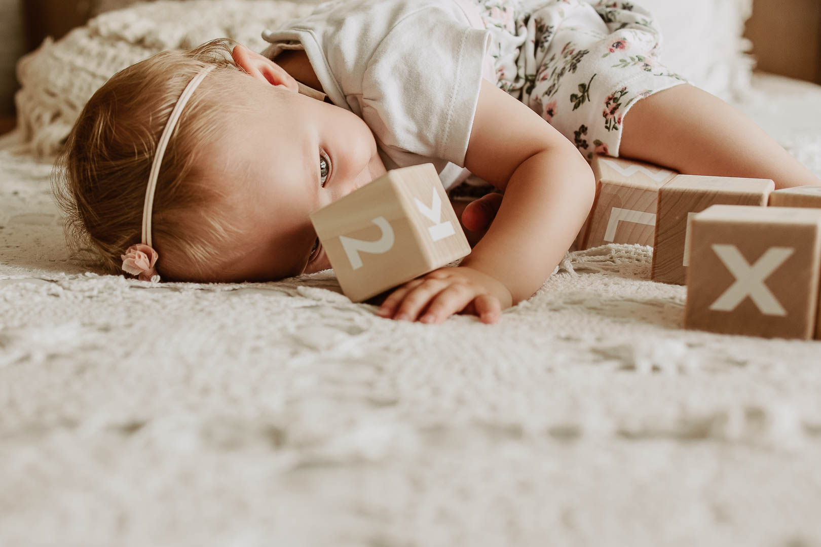 moniwoerlefotografiebabyfotografinaugsburgbabybauchfotos_043_